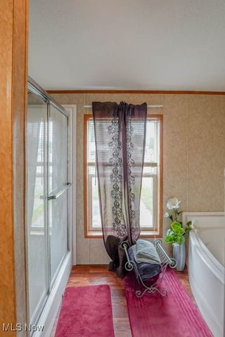 221 Sea Gull Lane, New Philadelphia, OH 44663