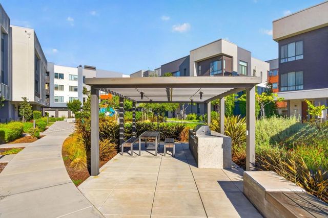 3891 Vanguard 1004, Fremont, CA 94538