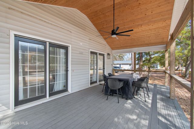 107 NE 65th Street, Oak Island, NC 28465