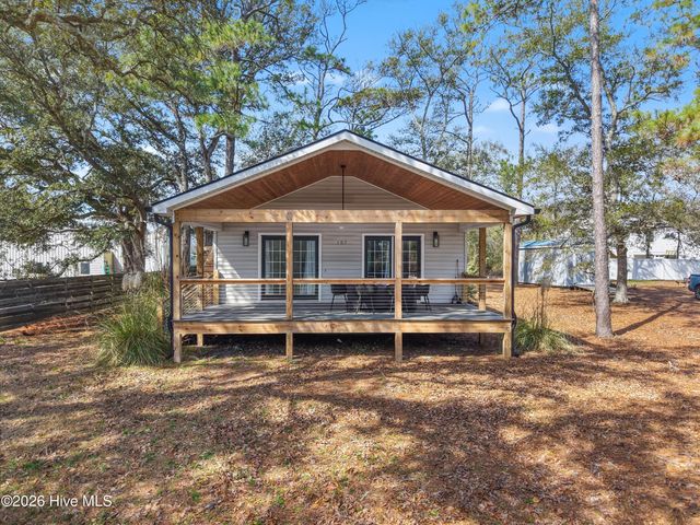 107 NE 65th Street, Oak Island, NC 28465