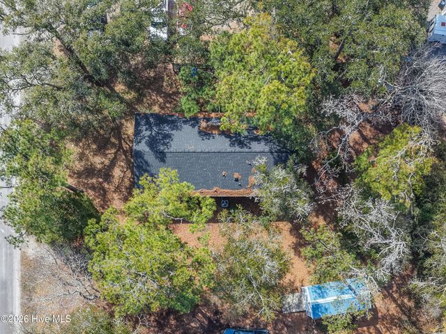 107 NE 65th Street, Oak Island, NC 28465