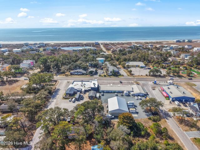 107 NE 65th Street, Oak Island, NC 28465