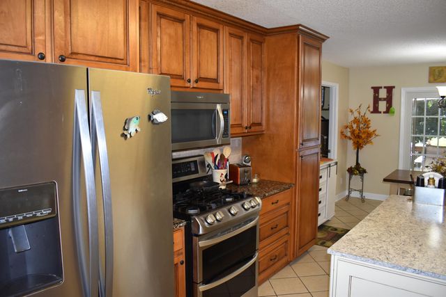 1875 Creekview Drive, Paducah, KY 42003