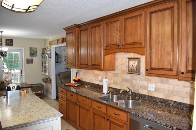 1875 Creekview Drive, Paducah, KY 42003