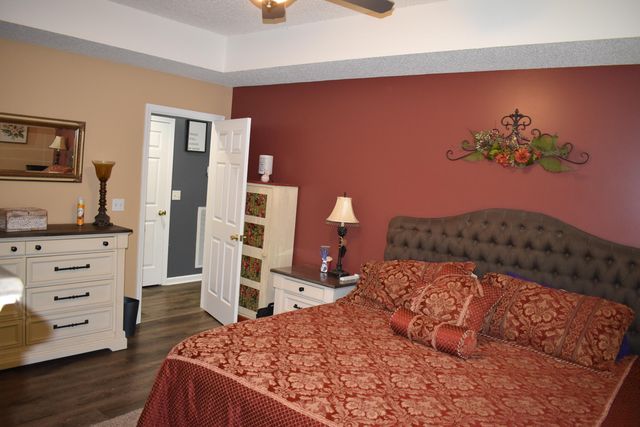 1875 Creekview Drive, Paducah, KY 42003