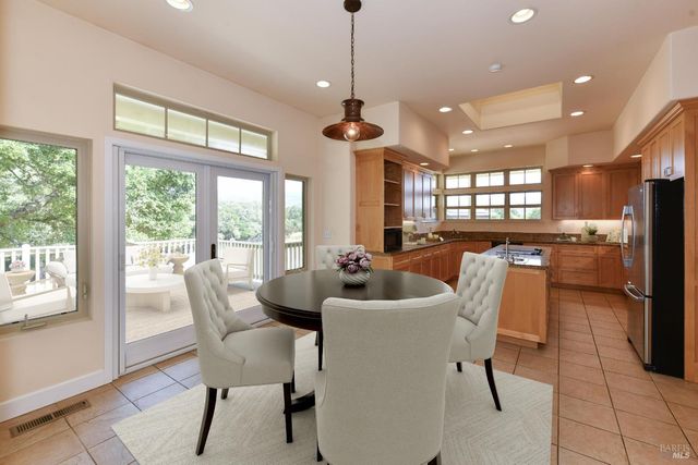 1219 Repetto Ranch Rd, Sonoma, CA 95476