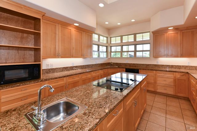 1219 Repetto Ranch Rd, Sonoma, CA 95476