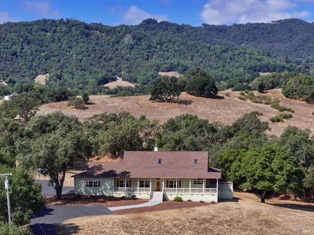 1219 Repetto Ranch Rd, Sonoma, CA 95476