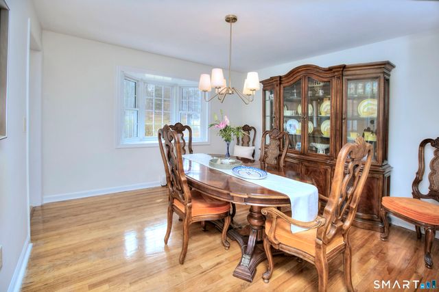 42 Scodon Drive, Ridgefield, CT 06877