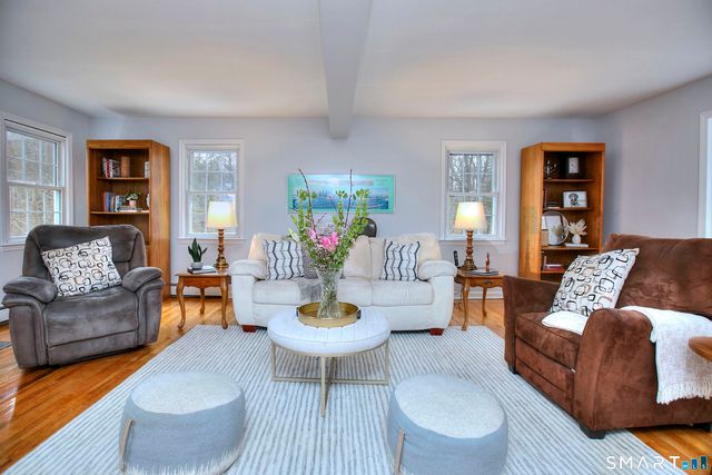 42 Scodon Drive, Ridgefield, CT 06877