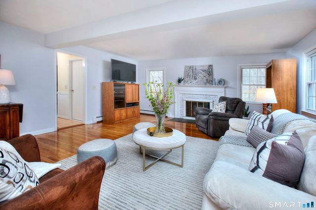 42 Scodon Drive, Ridgefield, CT 06877