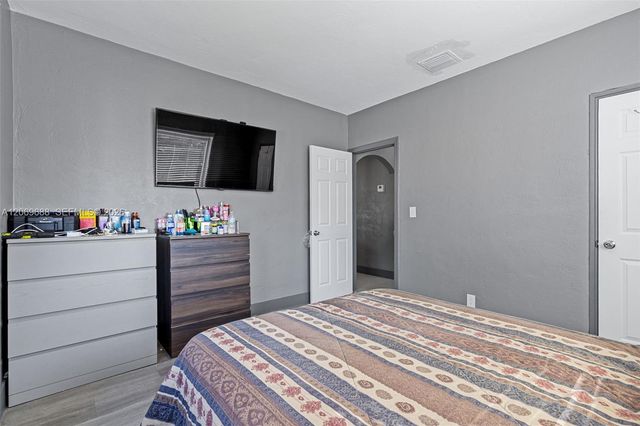 1780 NW 49th Street, Miami, FL 33142