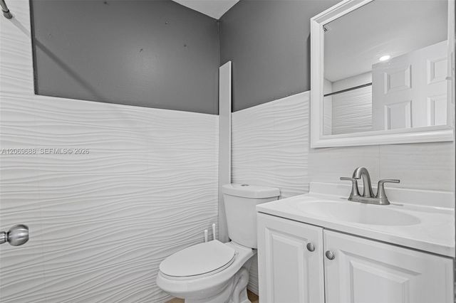1780 NW 49th Street, Miami, FL 33142