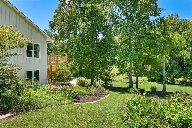 501 Granny Smith Circle, Clarkesville, GA 30523