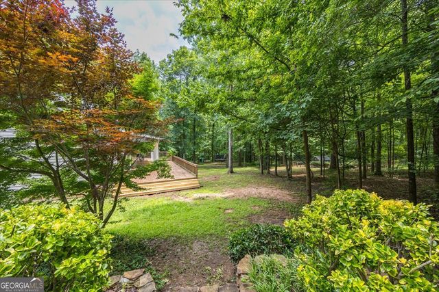 201 Manor Court, Forsyth, GA 31029