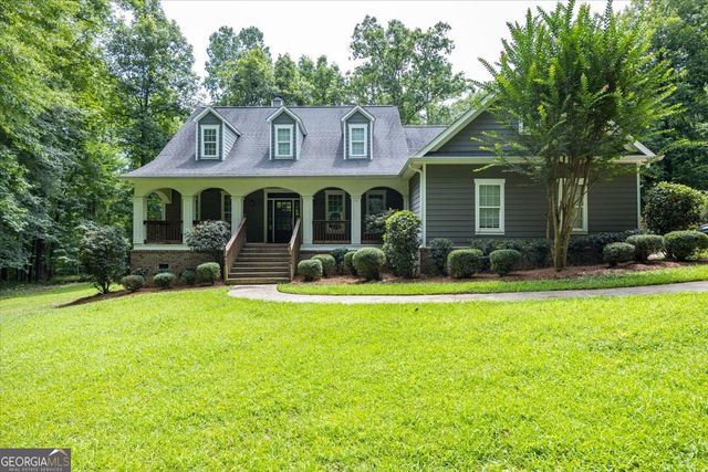201 Manor Court, Forsyth, GA 31029