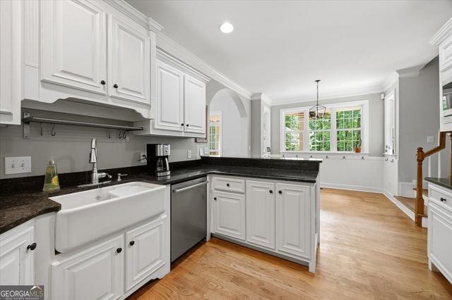 201 Manor Court, Forsyth, GA 31029