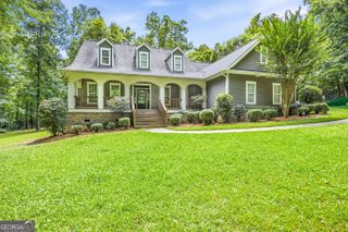 201 Manor Court, Forsyth, GA 31029