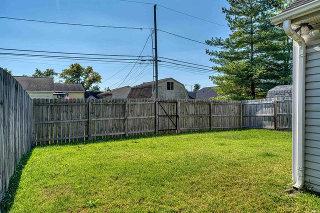 4141 Shadwell Drive, Evansville, IN 47715