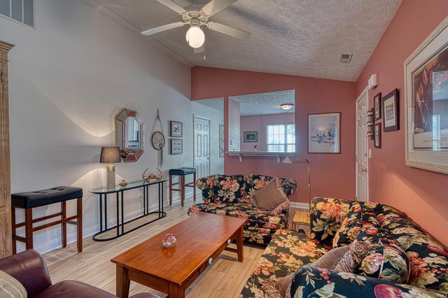 4141 Shadwell Drive, Evansville, IN 47715