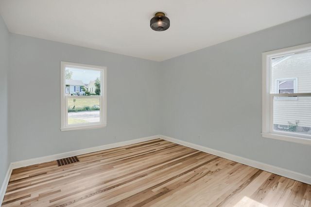 7711 Division Street, Saint Louis Park, MN 55426
