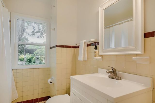7711 Division Street, Saint Louis Park, MN 55426