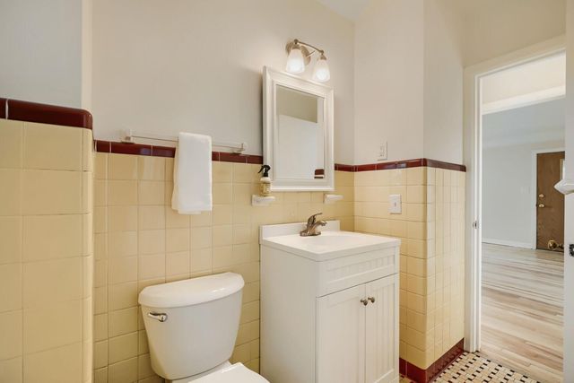 7711 Division Street, Saint Louis Park, MN 55426