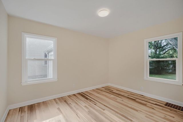 7711 Division Street, Saint Louis Park, MN 55426