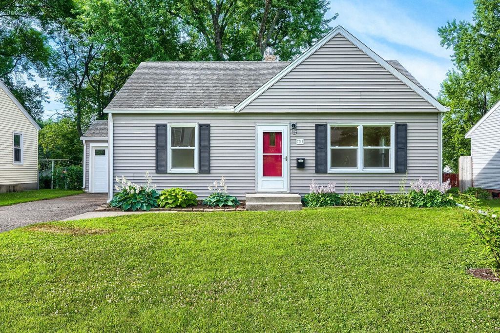 7711 Division Street, Saint Louis Park, MN 55426