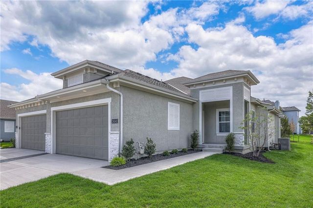 9852 W Greeley Street, Lenexa, KS 66227