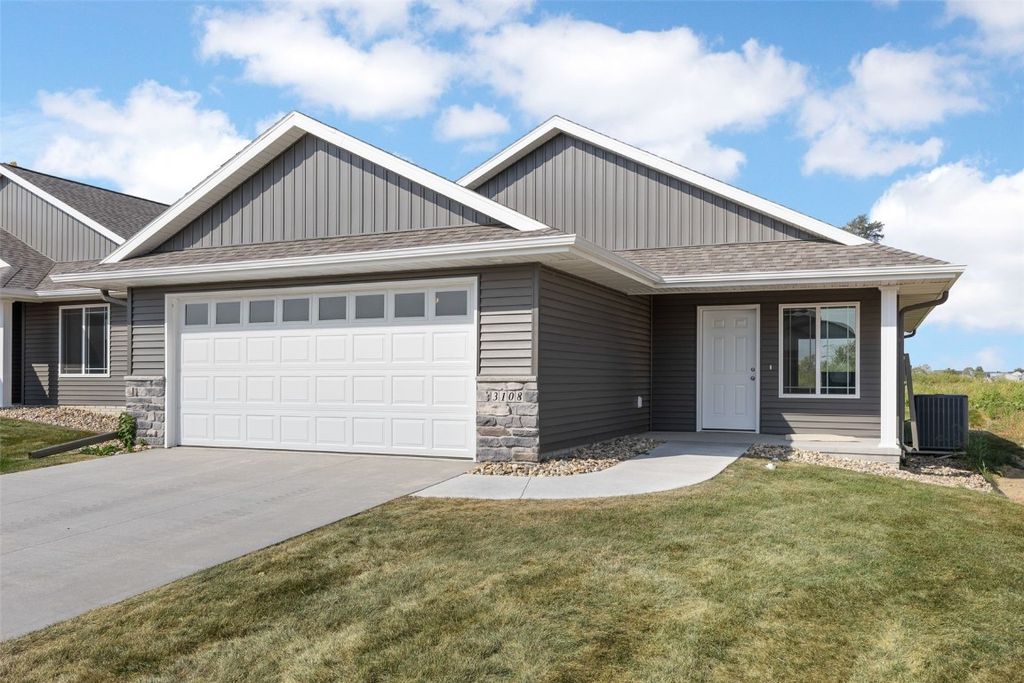 3011 Sequoia Drive SW, Cedar Rapids, IA 52404