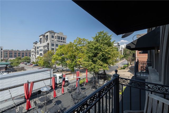 315 N Rollston Avenue 203, Fayetteville, AR 72701