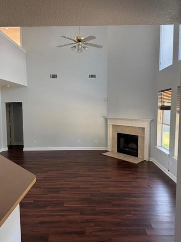 16722 Missionary Ridge Lane, Houston, TX 77083