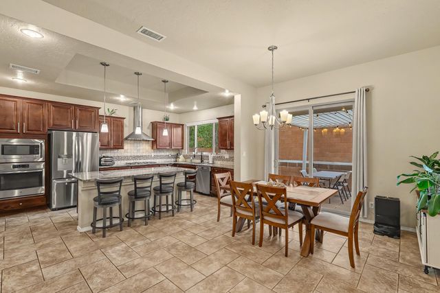 8700 Aspen Leaf Drive NE, Albuquerque, NM 87122