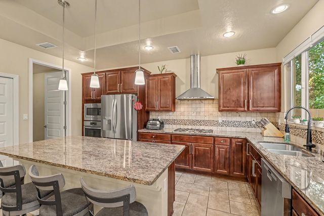 8700 Aspen Leaf Drive NE, Albuquerque, NM 87122