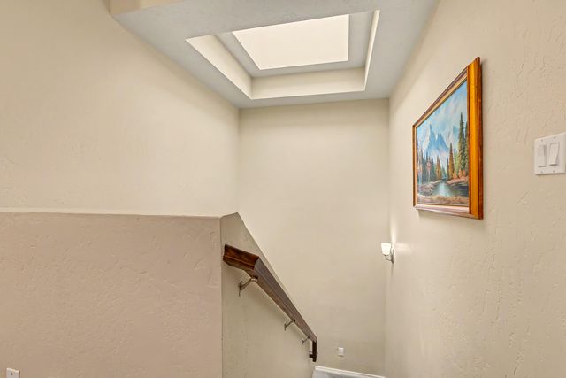 8700 Aspen Leaf Drive NE, Albuquerque, NM 87122