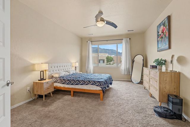 8700 Aspen Leaf Drive NE, Albuquerque, NM 87122