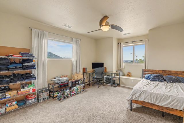 8700 Aspen Leaf Drive NE, Albuquerque, NM 87122