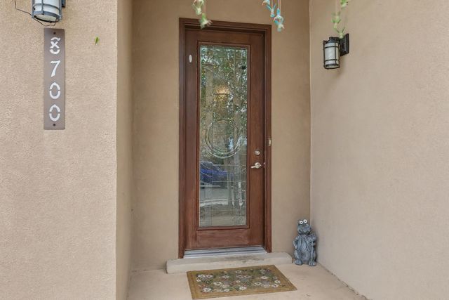 8700 Aspen Leaf Drive NE, Albuquerque, NM 87122