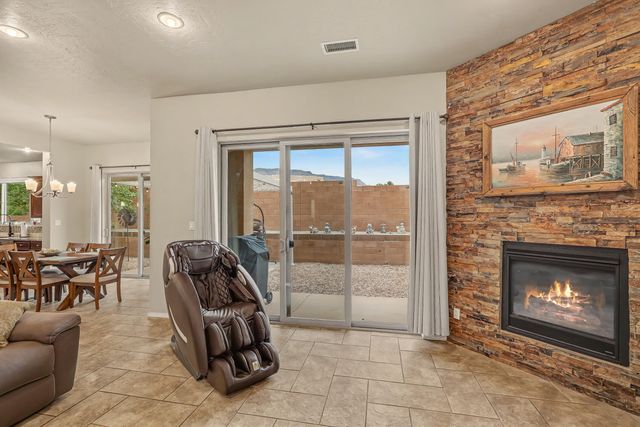 8700 Aspen Leaf Drive NE, Albuquerque, NM 87122