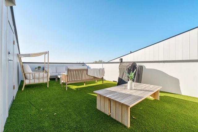 3406 E 17th ST 4, Austin, TX 78721