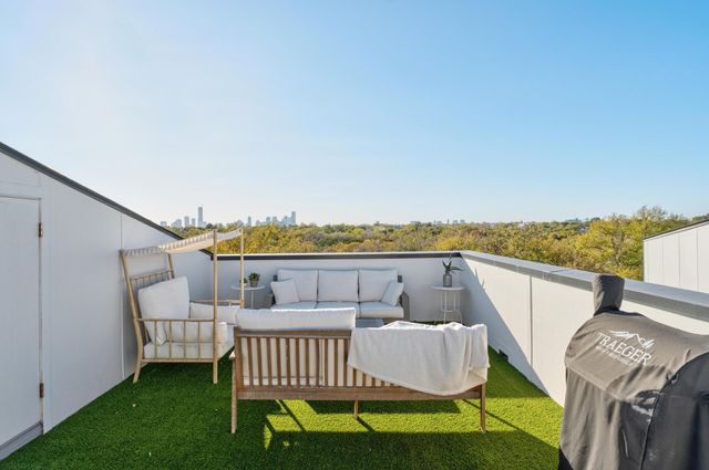 3406 E 17th ST 4, Austin, TX 78721