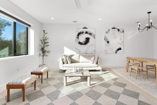 3406 E 17th ST 4, Austin, TX 78721