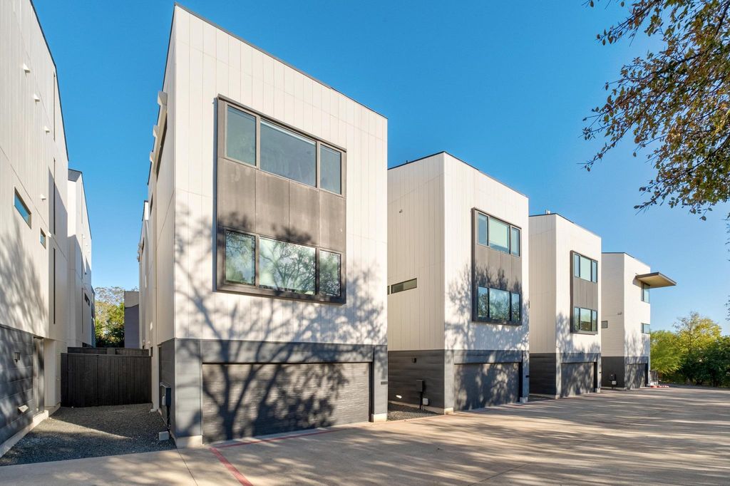 3406 E 17th ST 4, Austin, TX 78721