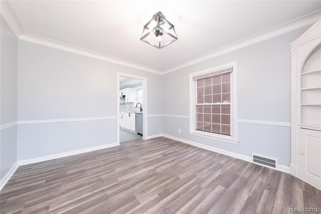 16703 Archdale Street, Detroit, MI 48235