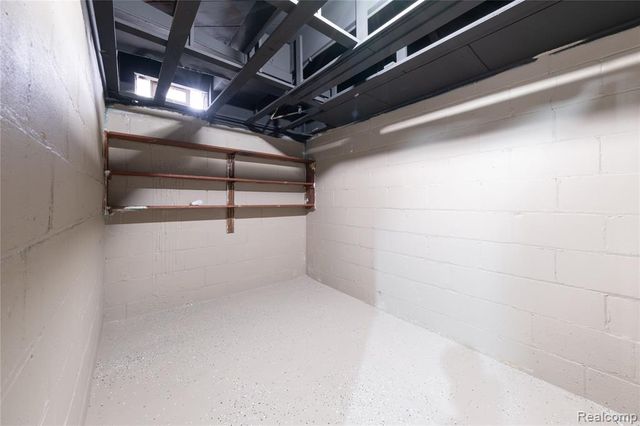 16703 Archdale Street, Detroit, MI 48235