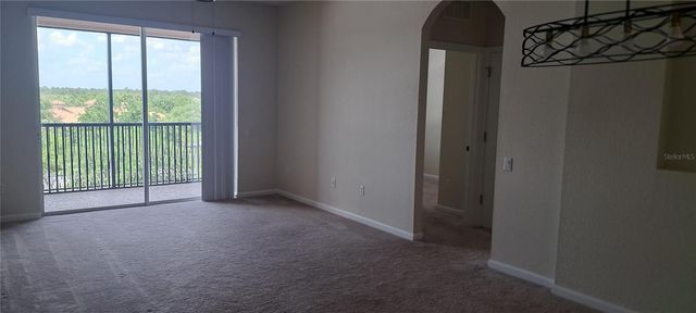 8296 PORTOFINO DRIVE 401, Davenport, FL 33896