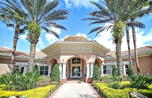 8296 PORTOFINO DRIVE 401, Davenport, FL 33896