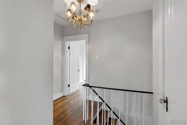 7232 Clayton Road, Richmond Heights, MO 63117