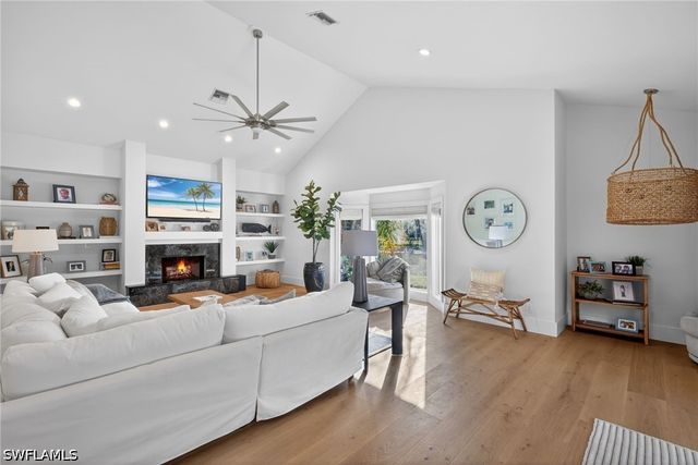 7657 Ponte Verde WAY, Naples, FL 34109